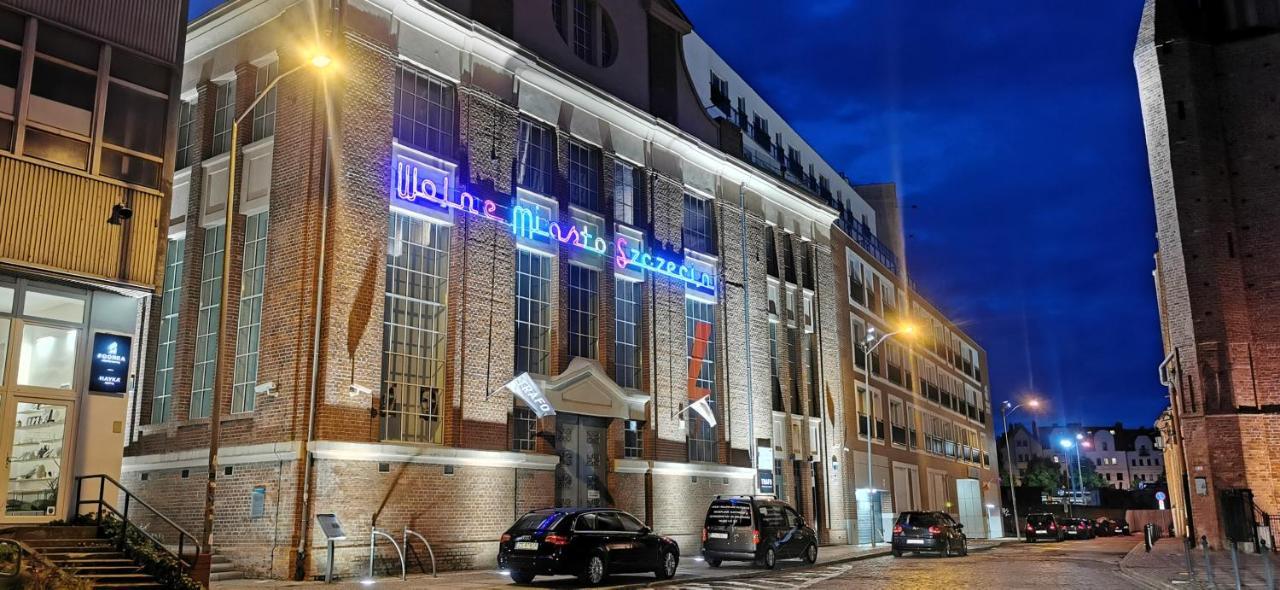 River House - J&D Apartamenty Estetino Exterior foto